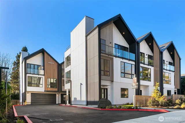 $2,599,000 | 417 99th Avenue Northeast, Bellevue, WA 98004