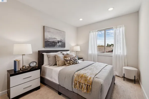 $698,000 | 1104 Island Drive, Alameda, CA 94502