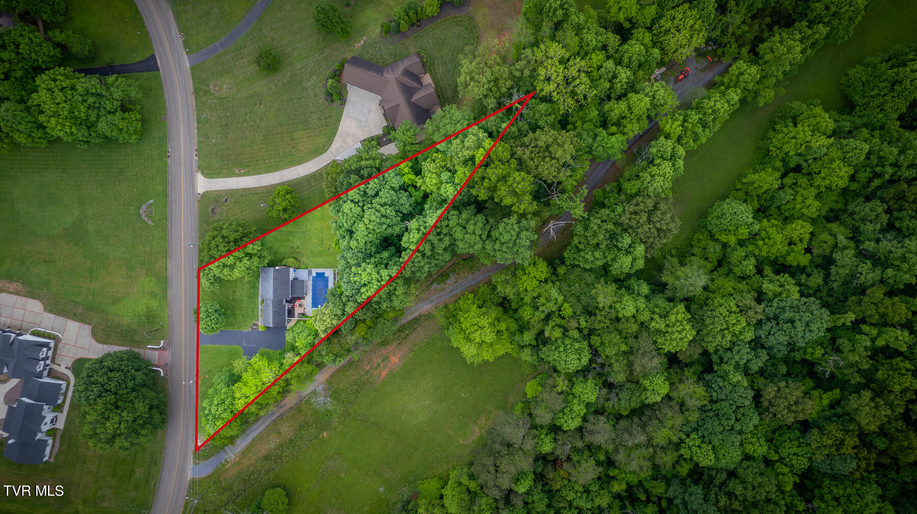 725 Powder Branch Road Elizabethton, TN 37643 - Photo 50 of 53 105