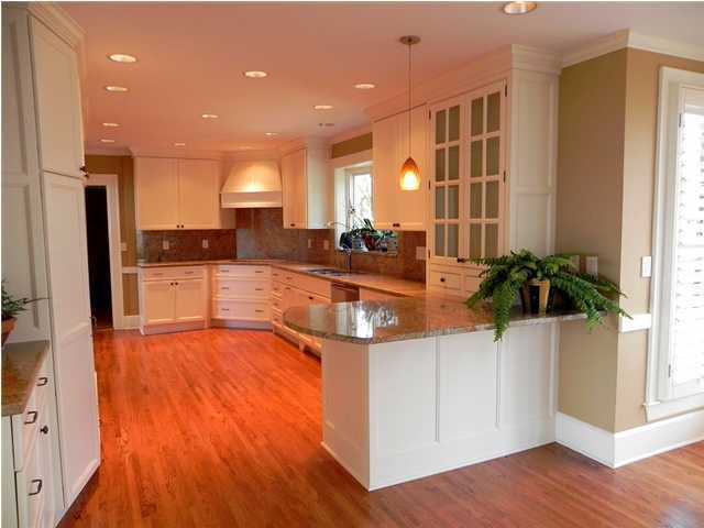 310 South Crest Road Chattanooga, TN 37404 - Photo 2 of 25 Additional Photo
