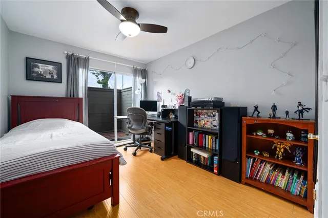 $656,000 | 15796 Midwood Drive, Unit 6, Granada Hills, CA 91344