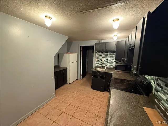 $89,900 | 835 South Wilbur Avenue, Syracuse, NY 13204