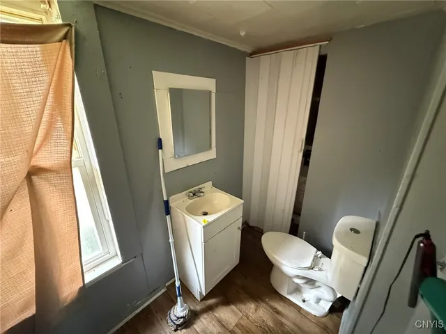 $89,900 | 835 South Wilbur Avenue, Syracuse, NY 13204