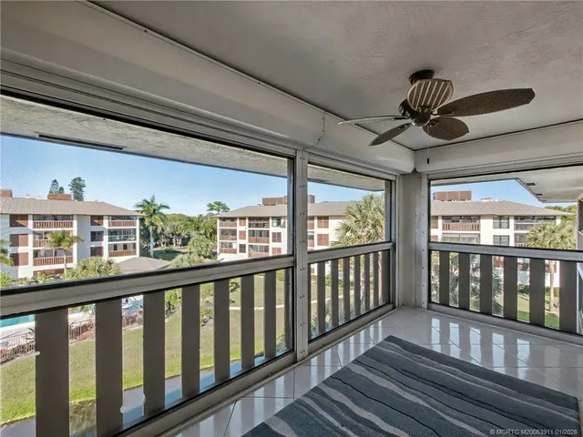 $240,000 | 166 Southeast St Lucie Boulevard, Unit D404, Stuart, FL 34996