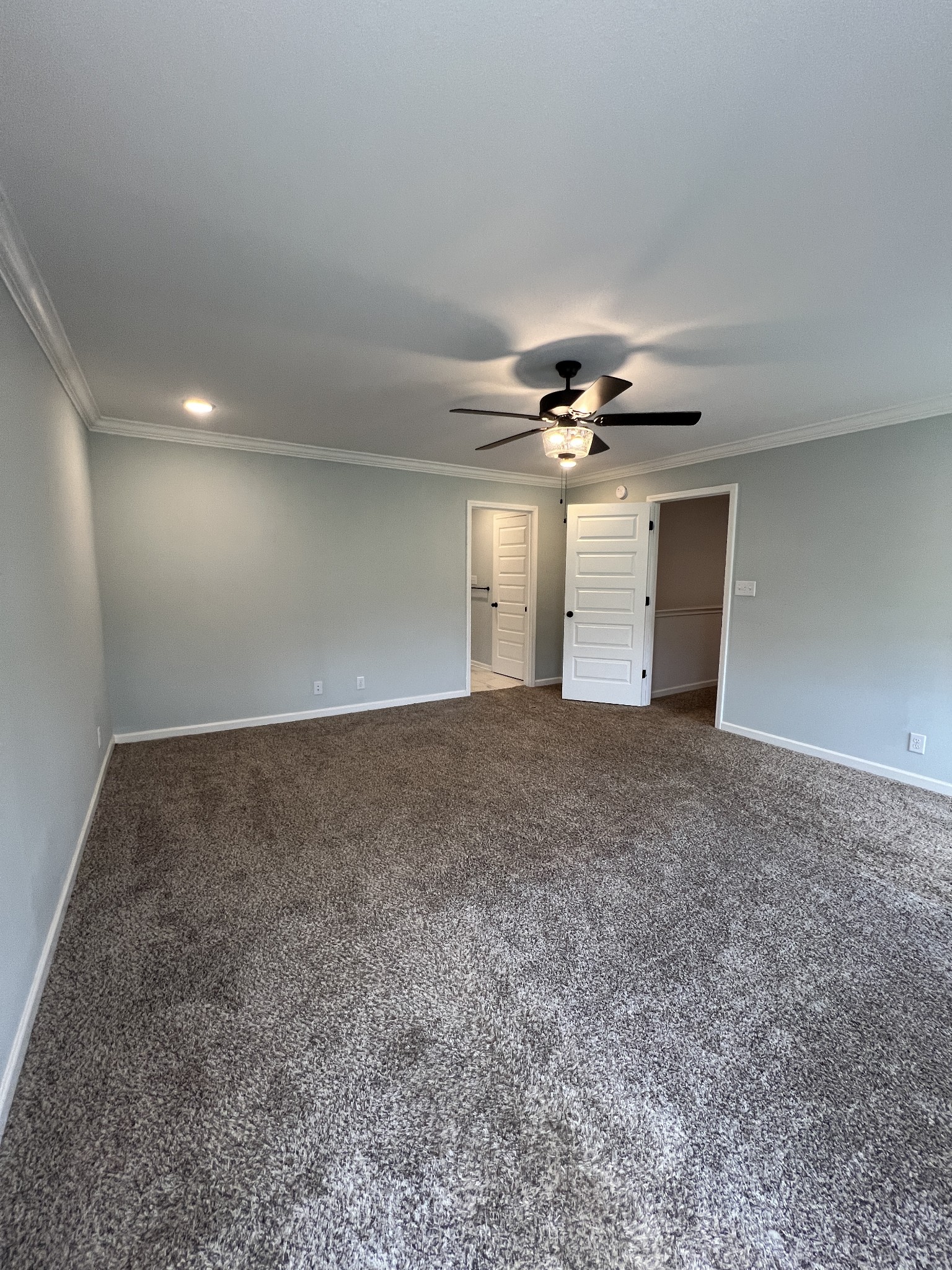 660 Elm Street Clarksville, TN 37040 - Photo 27 of 34 a view of a livingroom with a ceiling fan and window