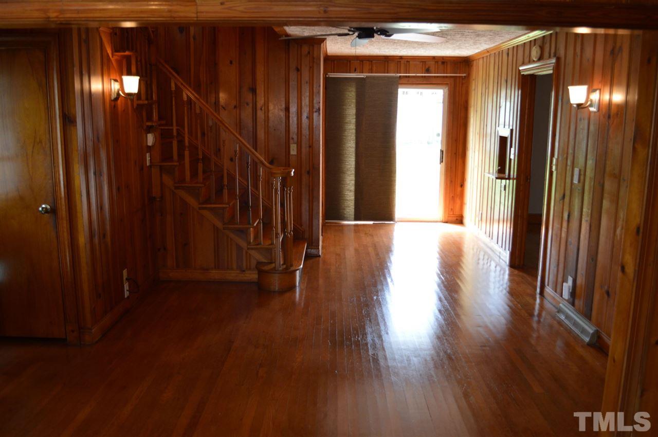 307 Barnett Avenue Roxboro, NC 27573 - Photo 6 of 19