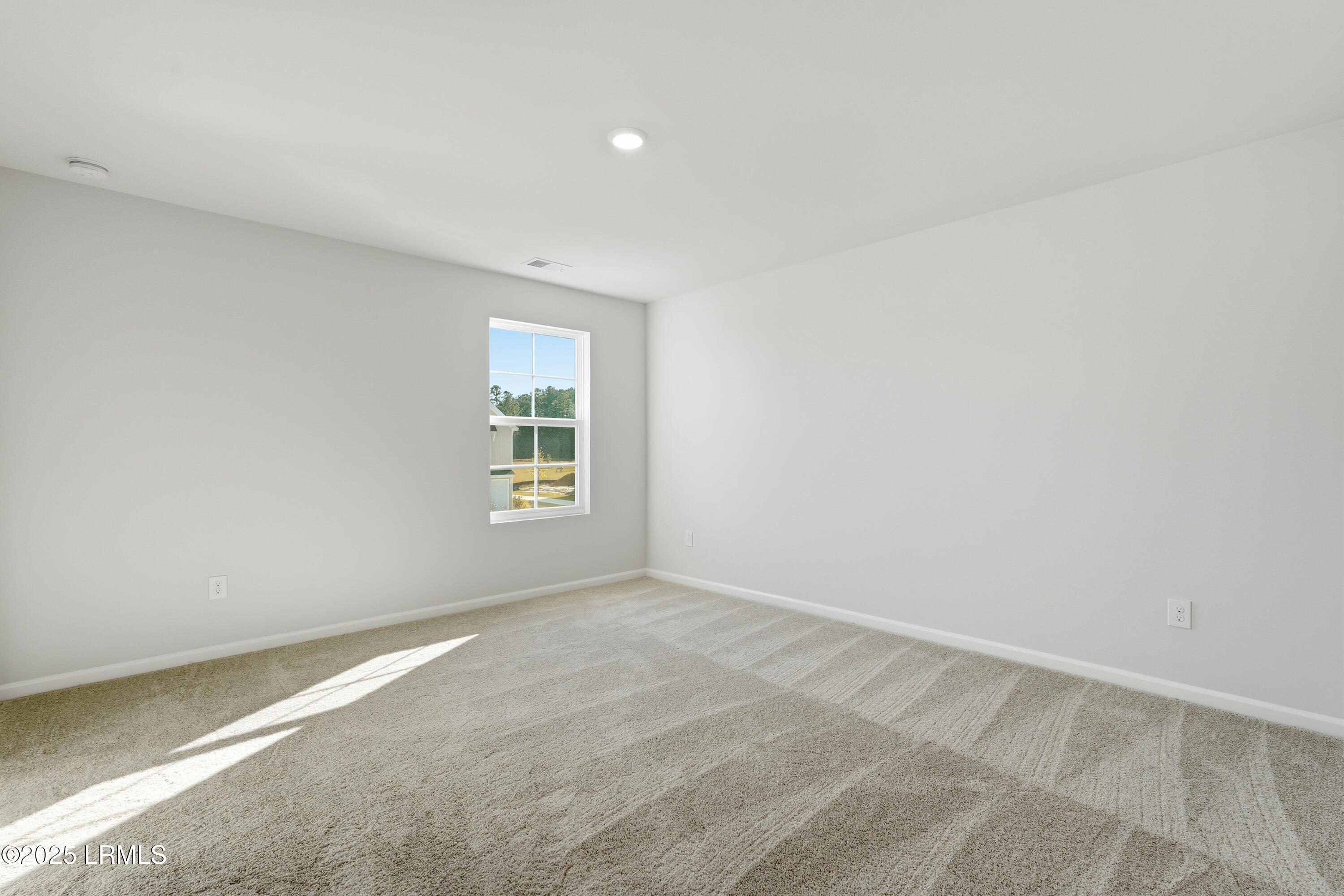 353 Waters Edge Way Hardeeville, SC 29927 - Photo 36 of 37 FMWeb27