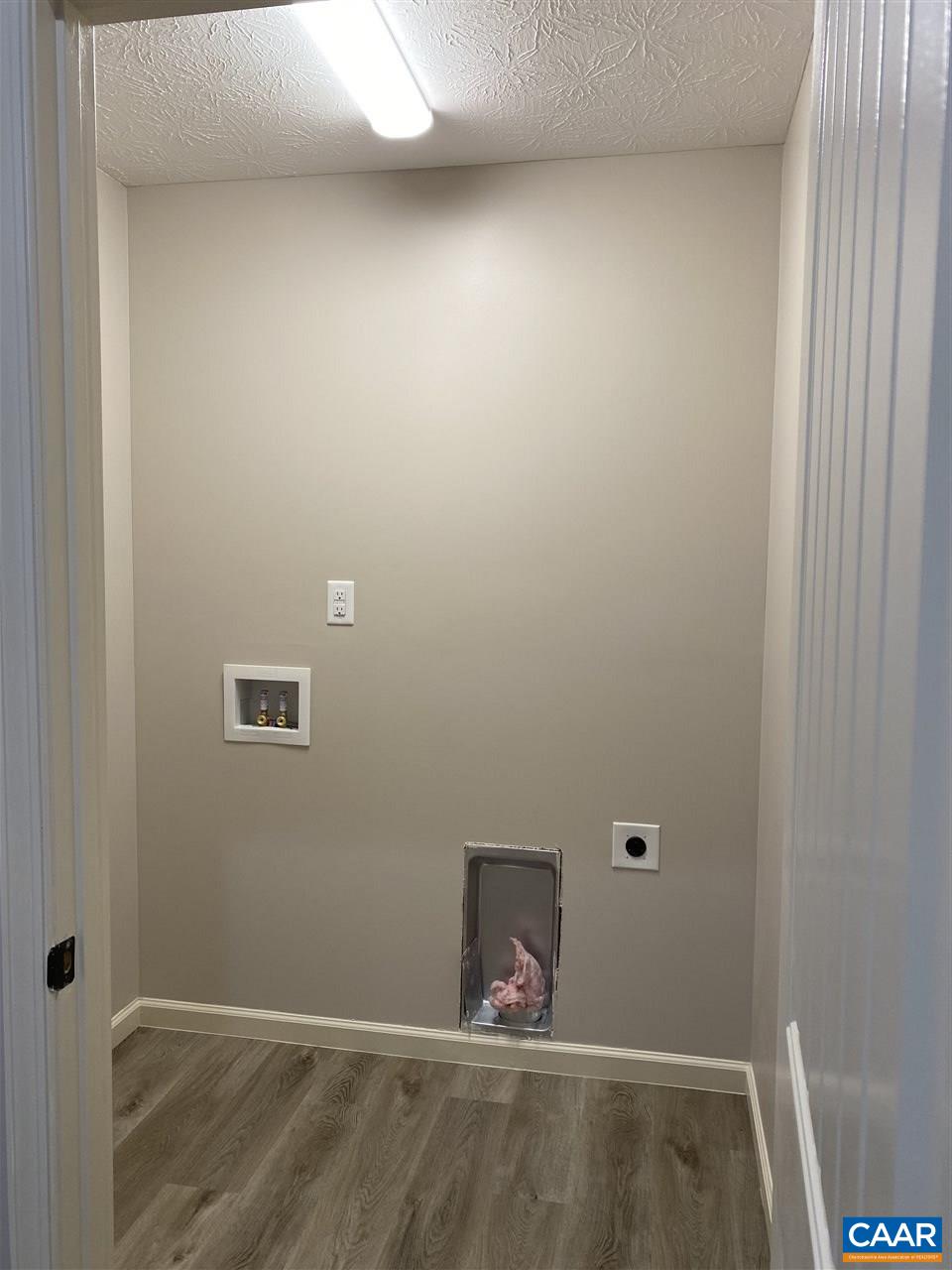 907 New Hope Road Staunton, VA 24401 - Photo 47 of 50 a view of small space