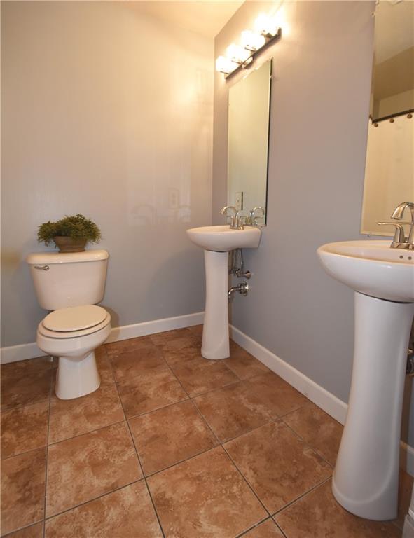 1991 Ridge Road South Park, PA 15129 - Photo 18 of 25