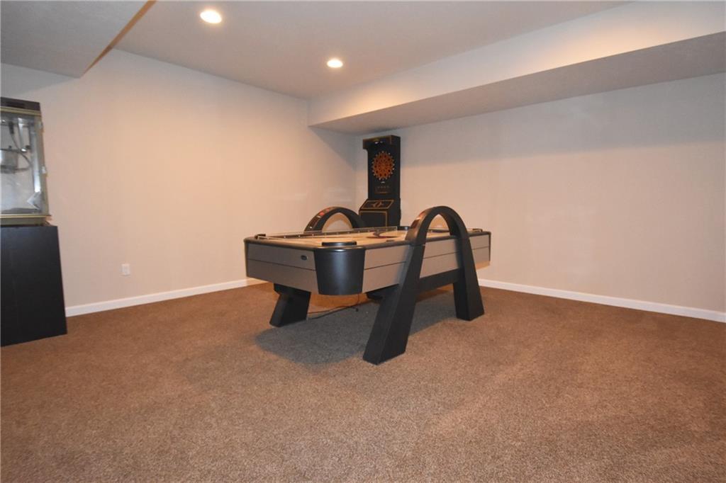 1991 Ridge Road South Park, PA 15129 - Photo 20 of 25