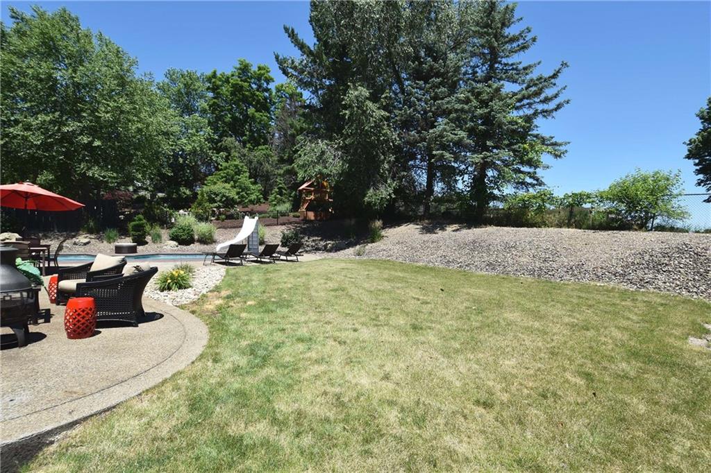 1991 Ridge Road South Park, PA 15129 - Photo 24 of 25