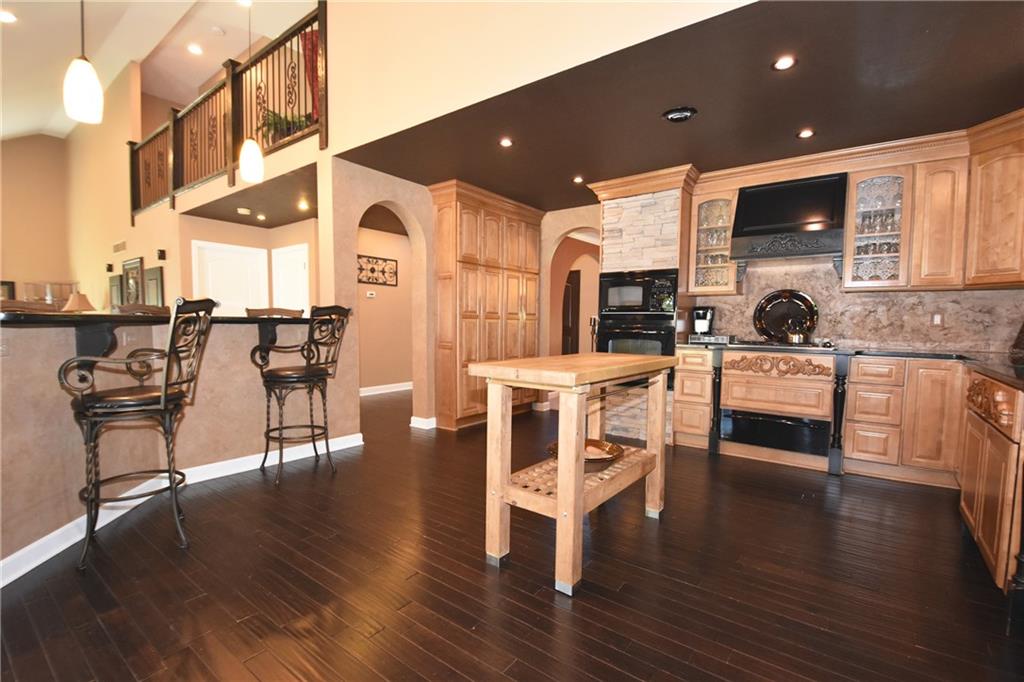 1991 Ridge Road South Park, PA 15129 - Photo 5 of 25