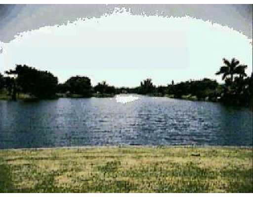 9648 Lancaster Place Boca Raton, FL 33434 - Photo 1 of 2 Primary Photo