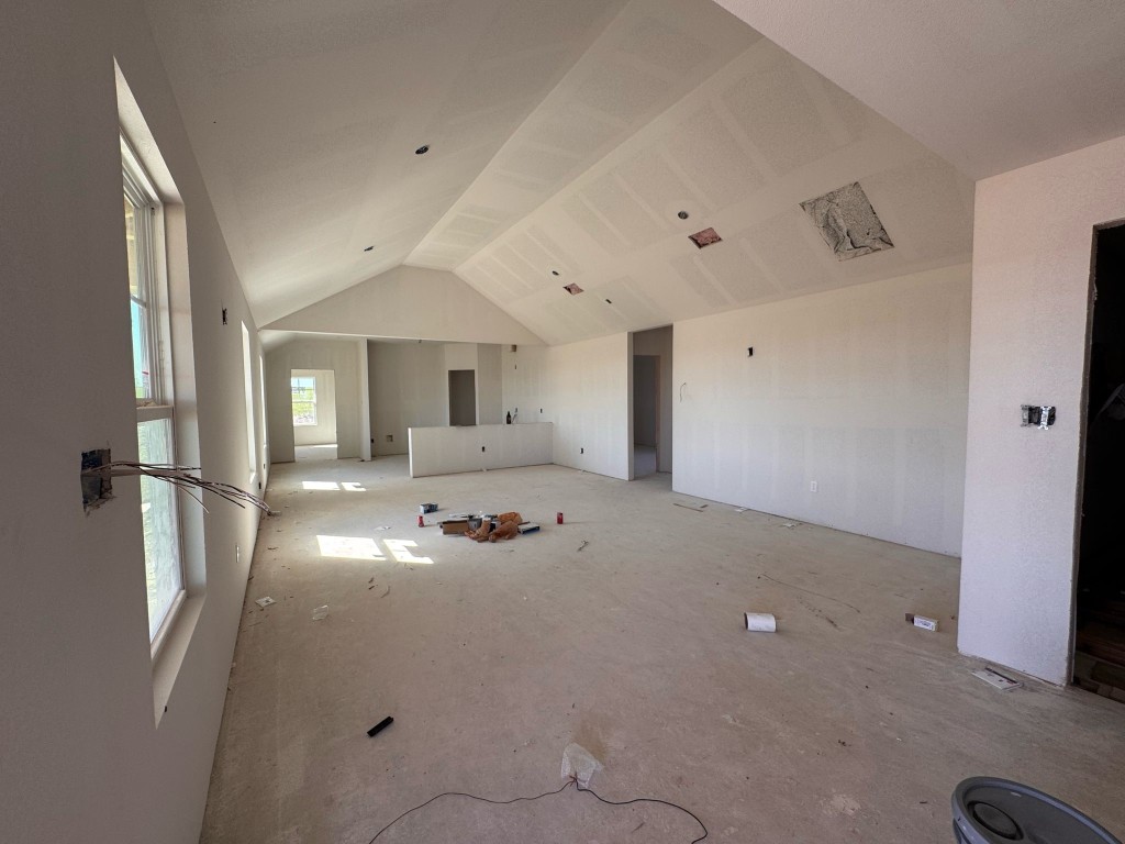 265 Altamira Avenue Elgin, TX 78621 - Photo 4 of 14