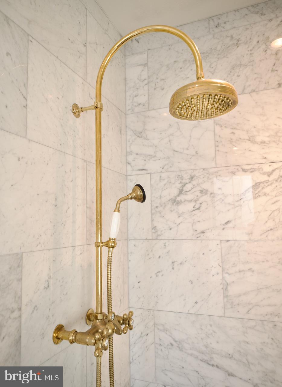 1227 North 6th Street Philadelphia, PA 19122 - Photo 10 of 32 a bathroom with a shower