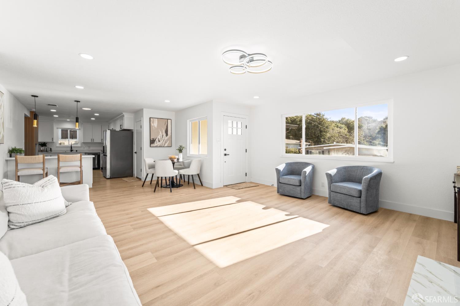 1334 Seventh Street Rodeo, CA 94572 - Photo 5 of 30