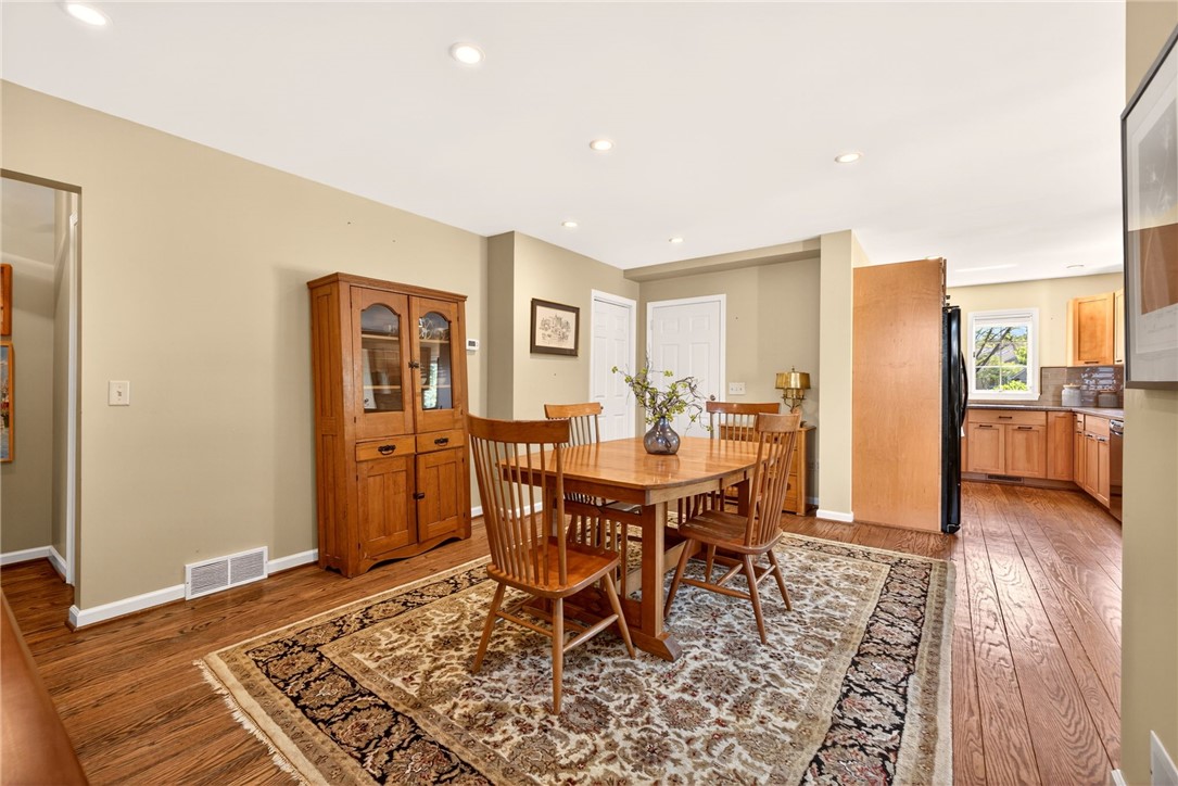 2 Montpelier Circle Brighton, NY 14618 - Photo 13 of 41