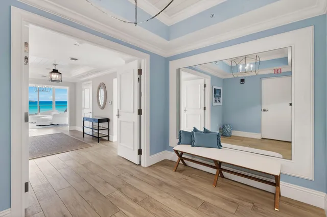 $3,249,000 | 5050 North Ocean Drive, Unit 902, Singer Island, FL 33404