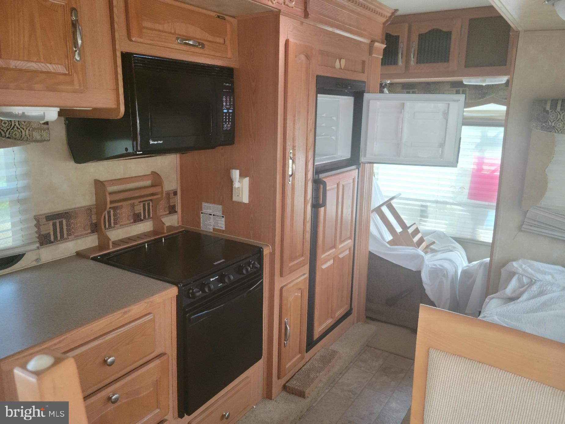 Scofield Road Northeast Flintstone, MD 21530 - Photo 18 of 21 Camper