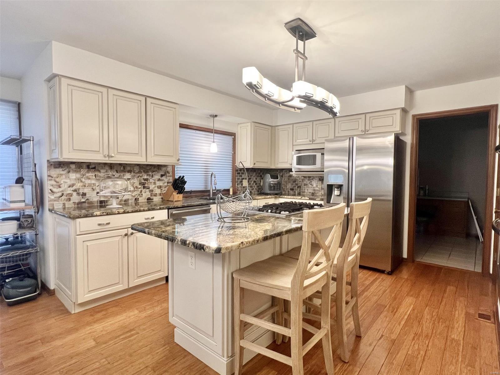 501 Prospector Ridge Drive Ballwin, MO 63011 - Photo 23 of 61 Gallery Image 23