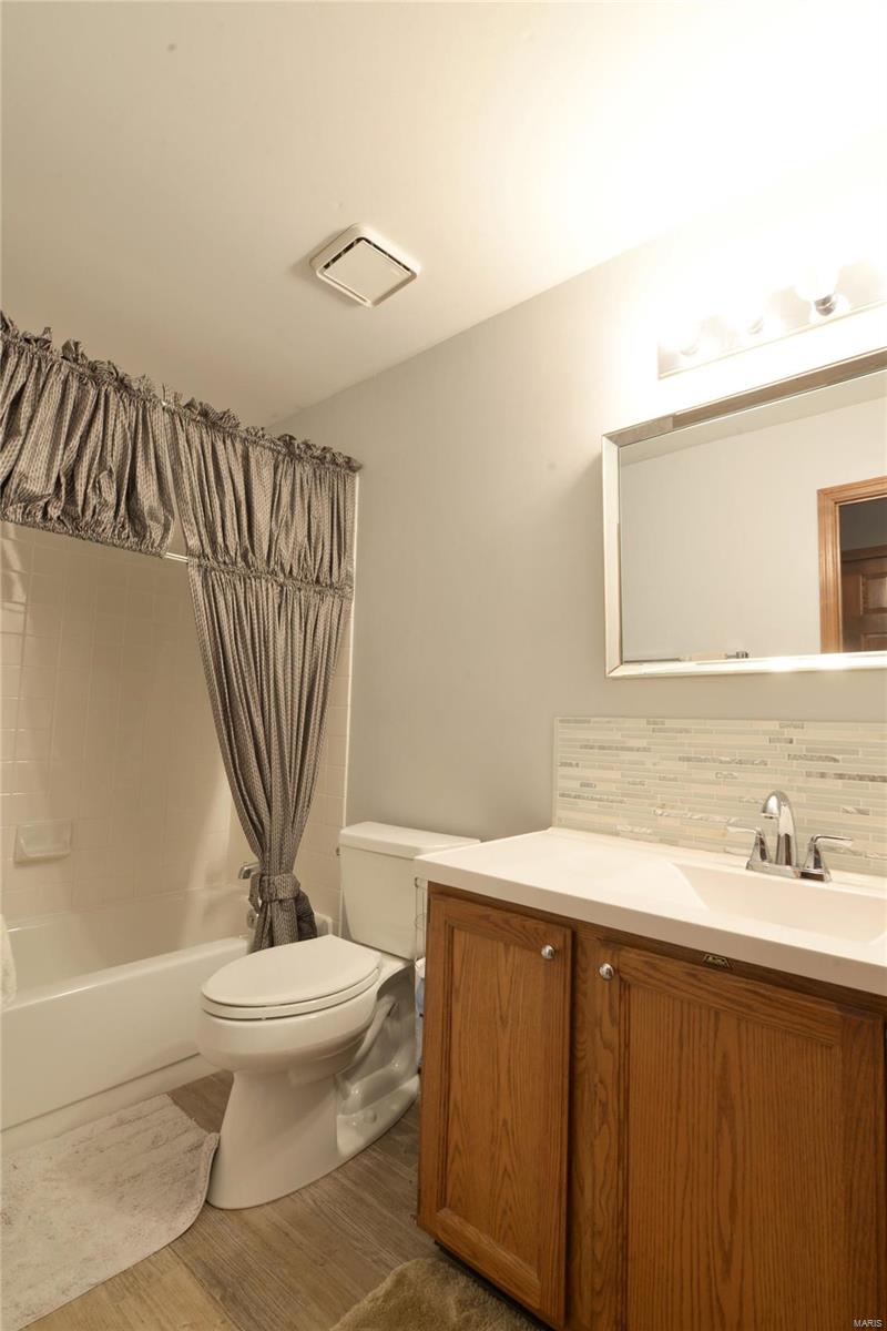 501 Prospector Ridge Drive Ballwin, MO 63011 - Photo 35 of 61 Gallery Image 35