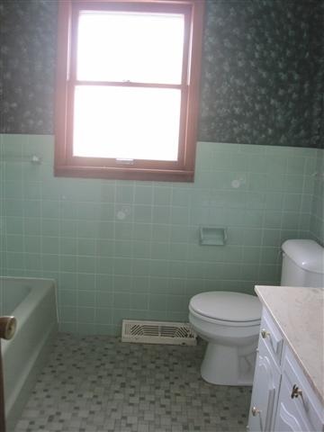 2042 West Adams Road Macomb, IL 61455 - Photo 9 of 13 Gallery Image 9