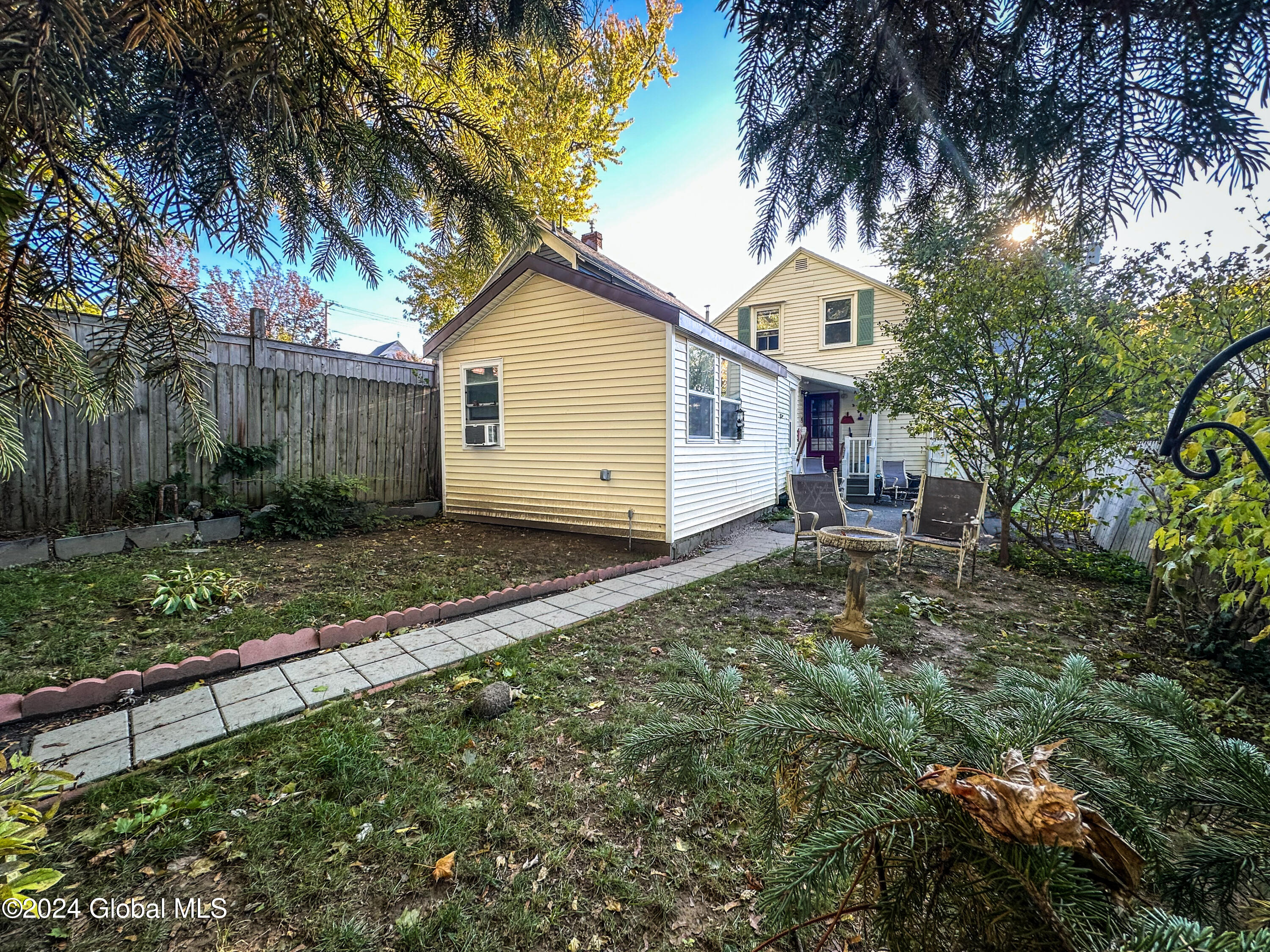 6 North Street Schenectady, NY 12305 - Photo 33 of 36 18