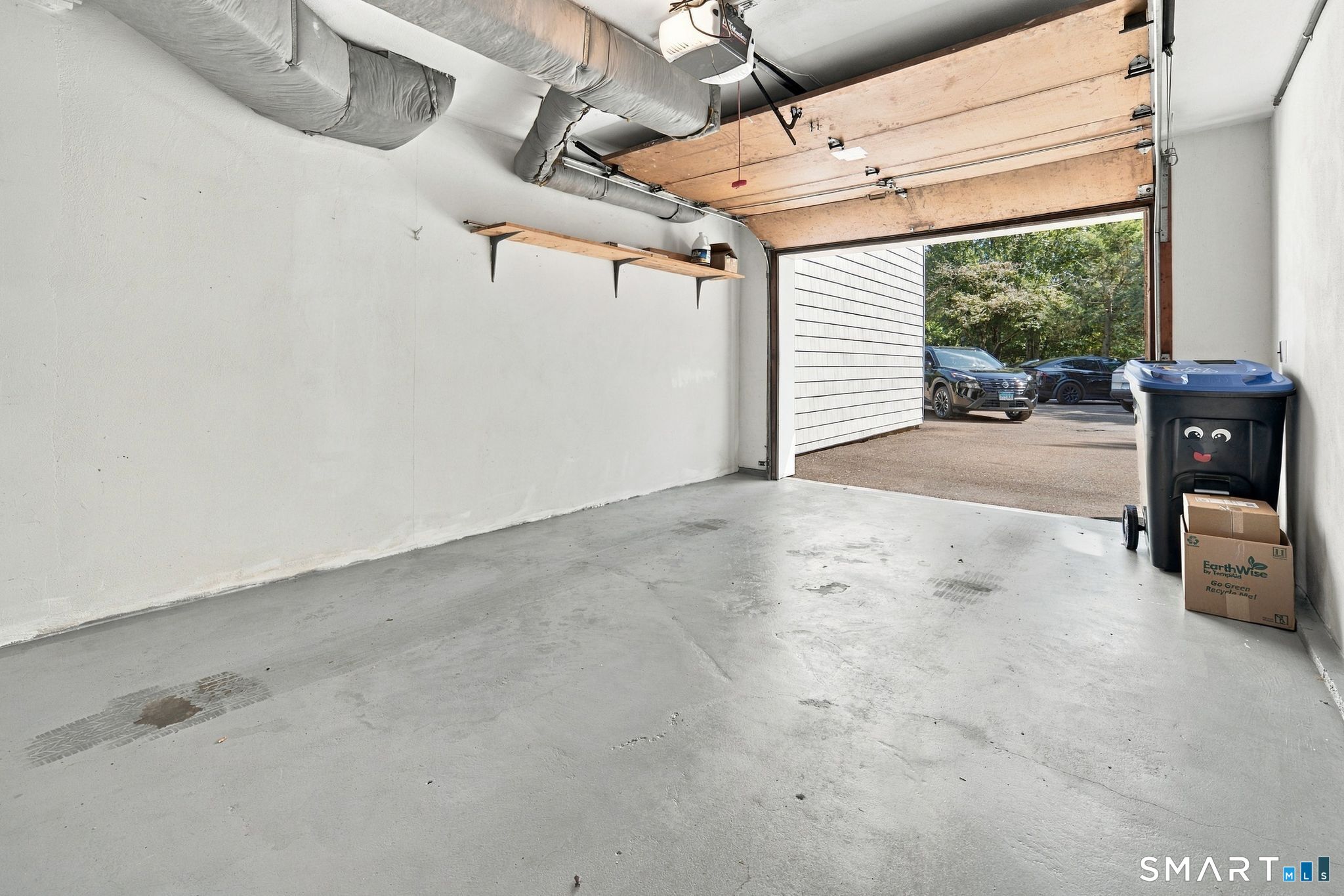 16 Rockmeadow Road, Unit I Norwalk, CT 06850 - Photo 19 of 22 Gallery Image 19