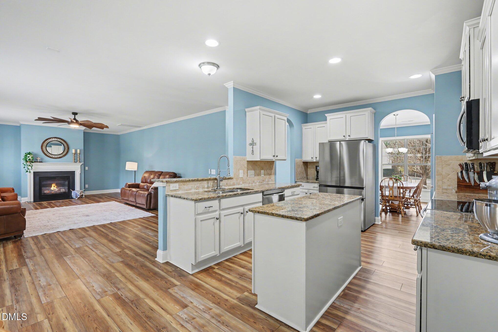 219 Friesan Way Rolesville, NC 27571 - Photo 6 of 41 008_file_5364