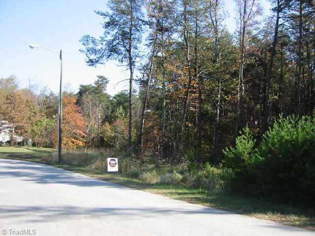 2516 Lakes Edge Point High Point, NC 27265 - Photo 2 of 4 Other.