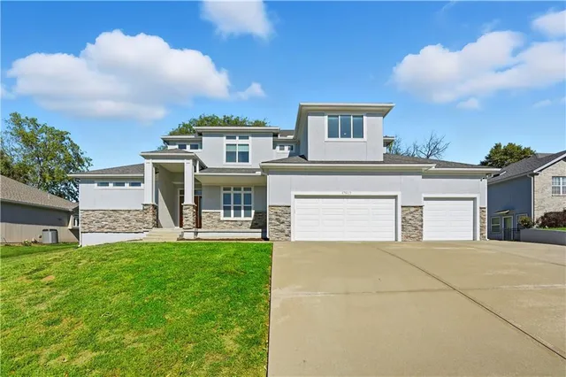 $540,000 | 17012 East 38th Terrace South, Independence, MO 64055