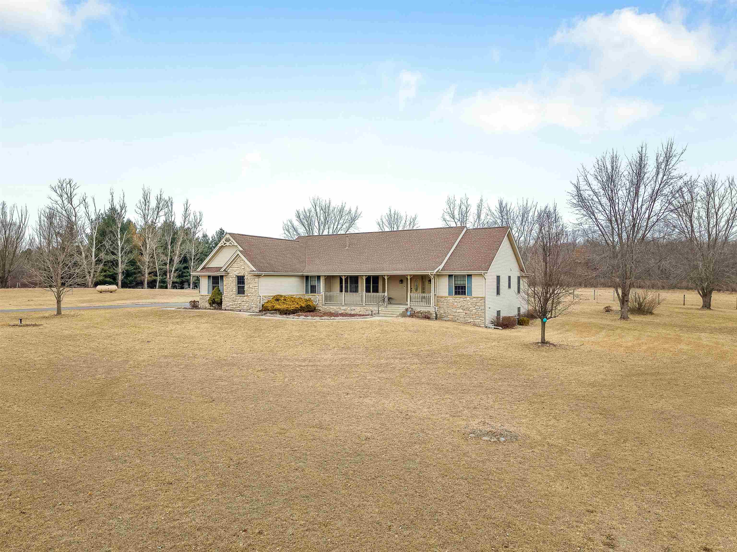 754 East Equestrian Pointe Drive Byron, IL 61010 - Photo 3 of 66