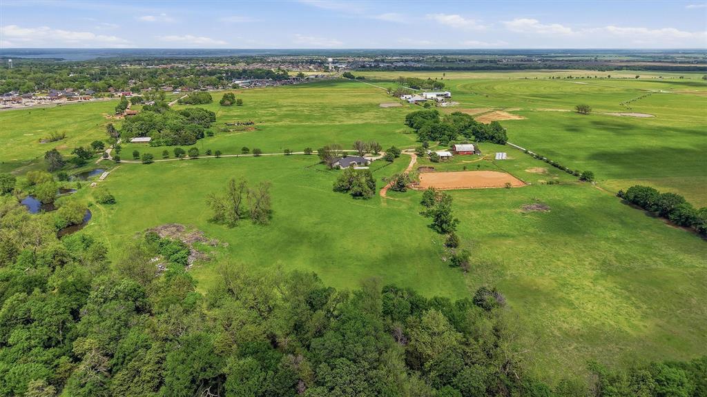 1100 Debbie Lane Pilot Point, TX 76258 - Photo 25 of 26