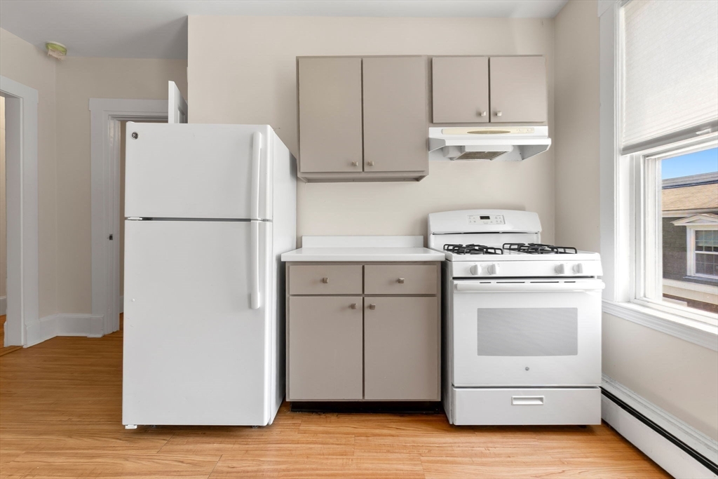 730 Hale Street, Unit 3L Beverly, MA 01915 - Photo 11 of 13