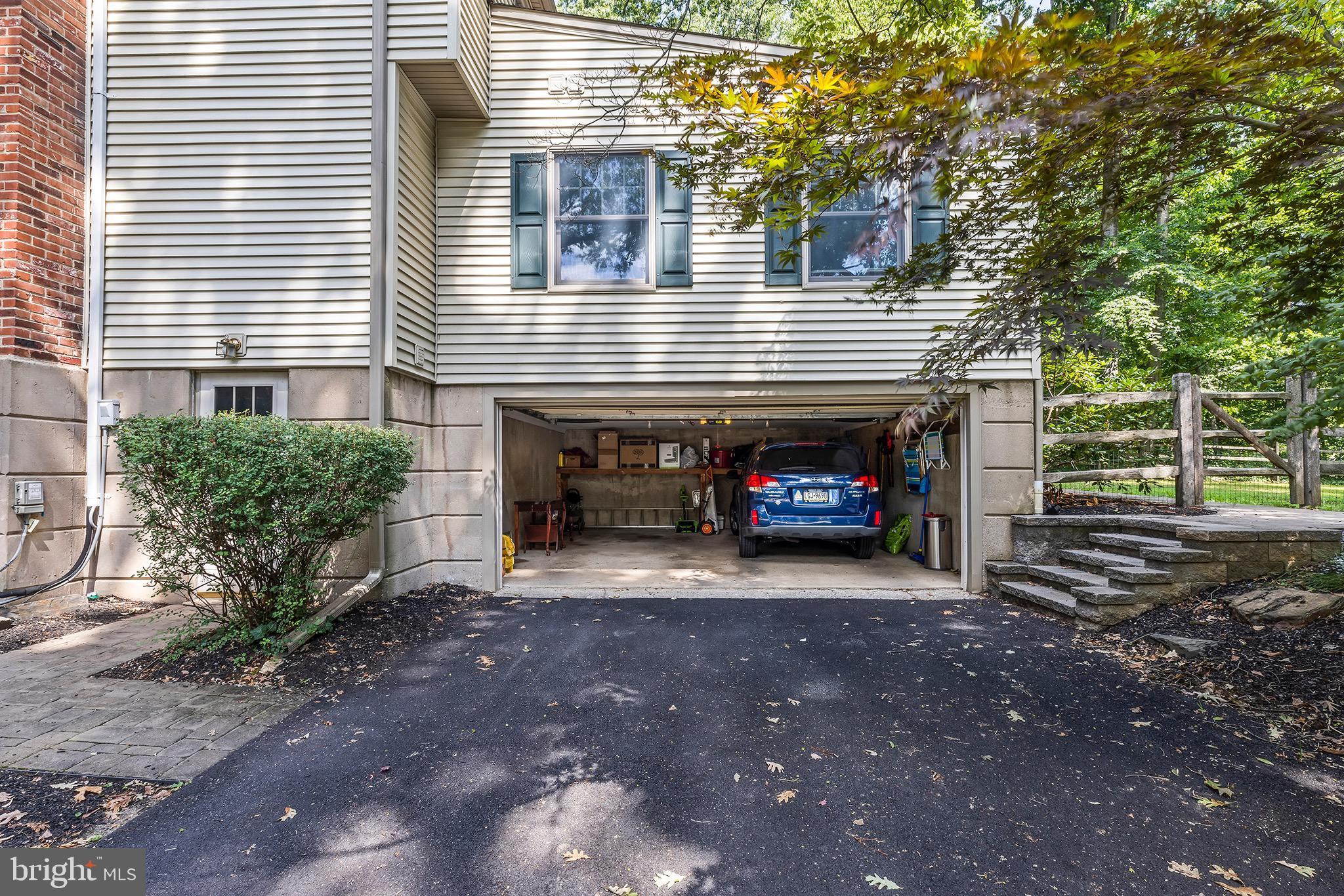 695 Vassar Road Wayne, PA 19087 - Photo 23 of 25 Yes an SUV can fit!