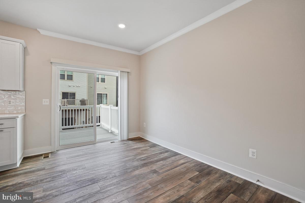 207 Armstrong Place Gaithersburg, MD 20878 - Photo 15 of 54 Dining Room