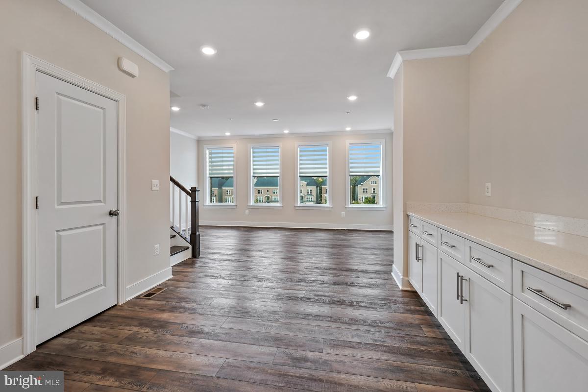 207 Armstrong Place Gaithersburg, MD 20878 - Photo 20 of 54 Kitchen
