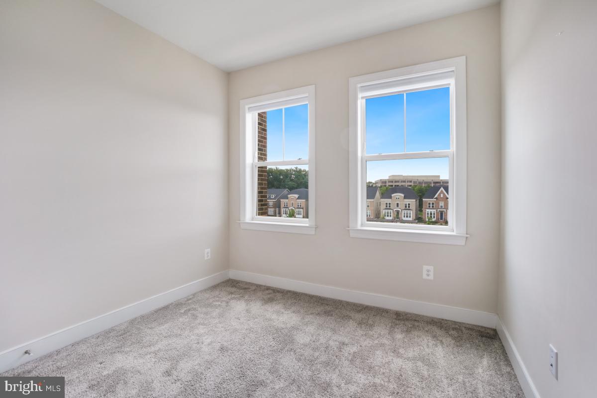 207 Armstrong Place Gaithersburg, MD 20878 - Photo 38 of 54 Bedroom 3