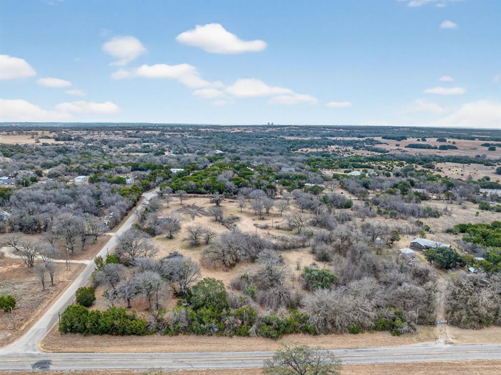 7902 Cross Timbers Court Tolar, TX 76476 - Photo 7 of 33