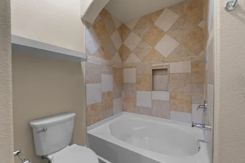 $449,900 | 2600 Hillsboro Pike, Unit 235, Nashville, TN 37212