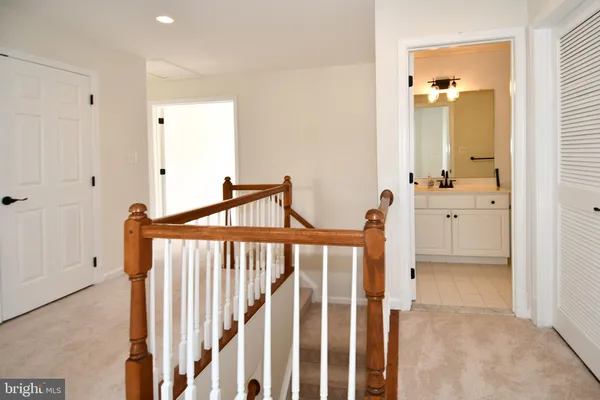 $6,000 | 301 Hillwood Avenue, Falls Church, VA 22046