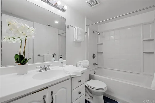 $410,000 | 888 Cherrywood Way, Unit 20, El Cajon, CA 92021