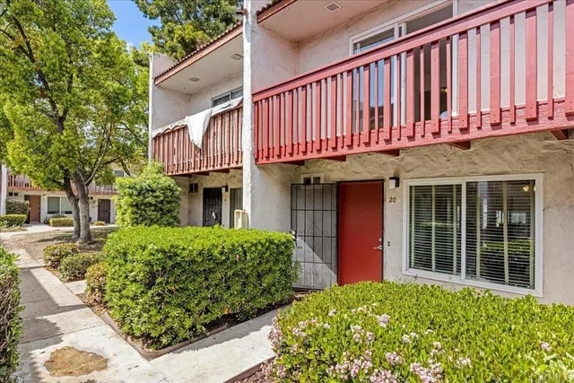 $410,000 | 888 Cherrywood Way, Unit 20, El Cajon, CA 92021