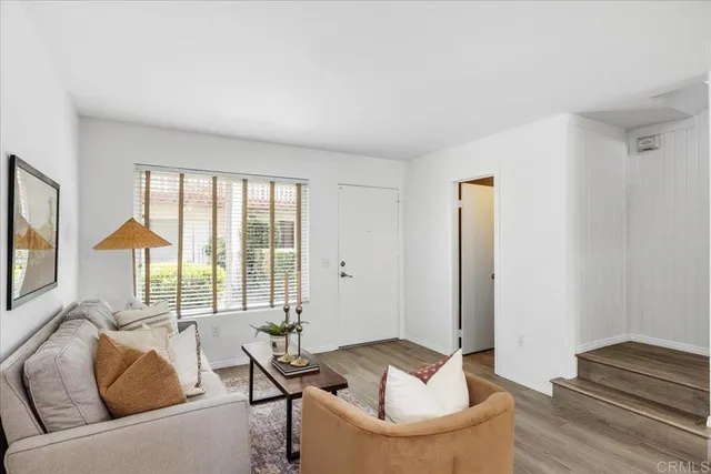 $410,000 | 888 Cherrywood Way, Unit 20, El Cajon, CA 92021