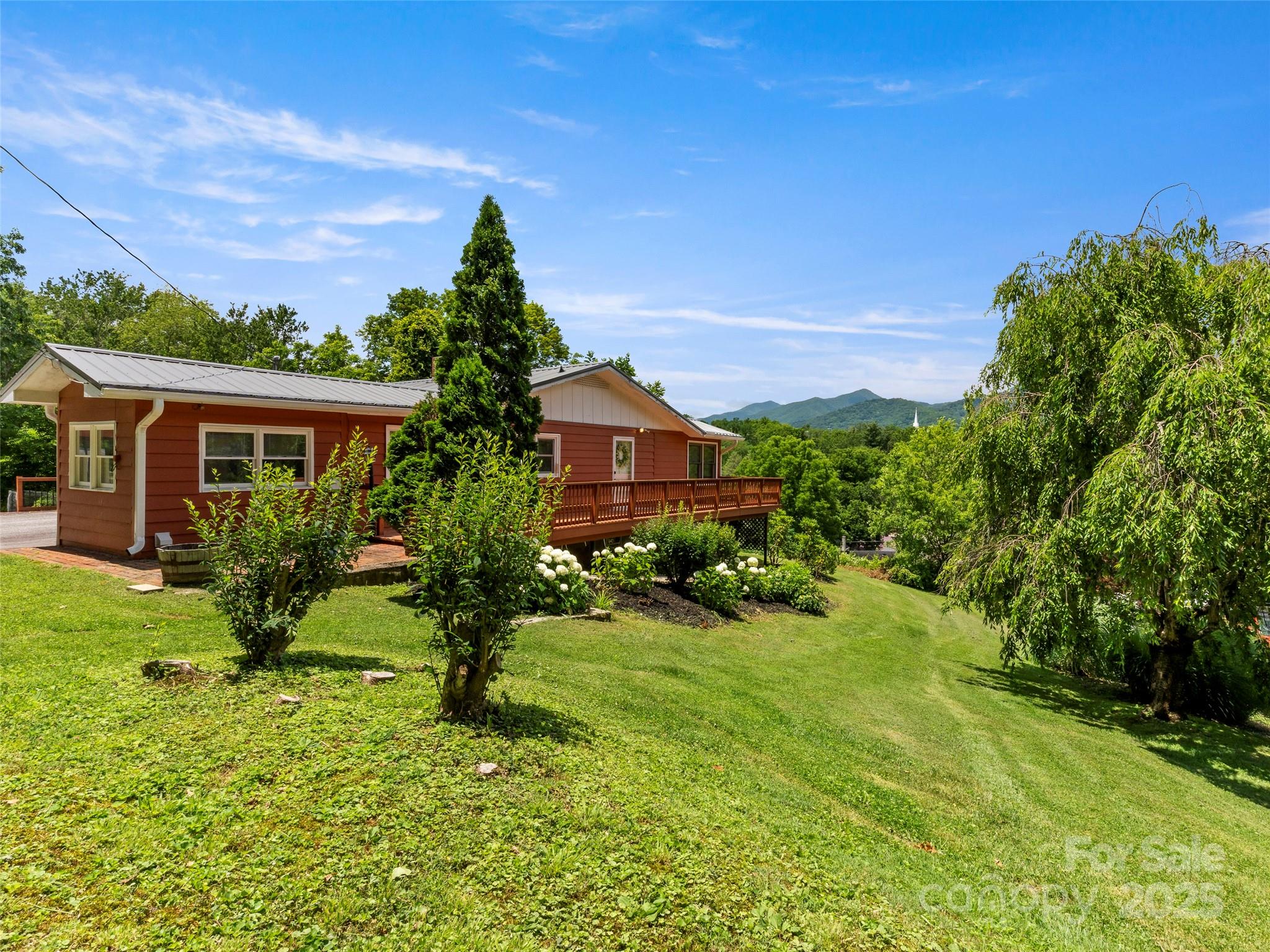 30 Belleview Road Waynesville, NC 28786 - Photo 1 of 33 Gallery Image 1
