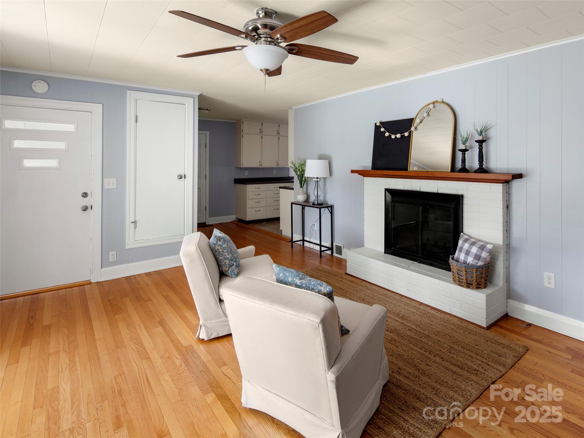 30 Belleview Road Waynesville, NC 28786 - Photo 3 of 33 Gallery Image 3