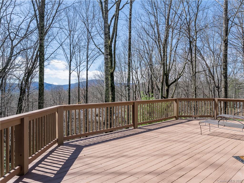 115 Little Cherokee Ridge Hendersonville, NC 28739 - Photo 34 of 48 Gallery Image 34