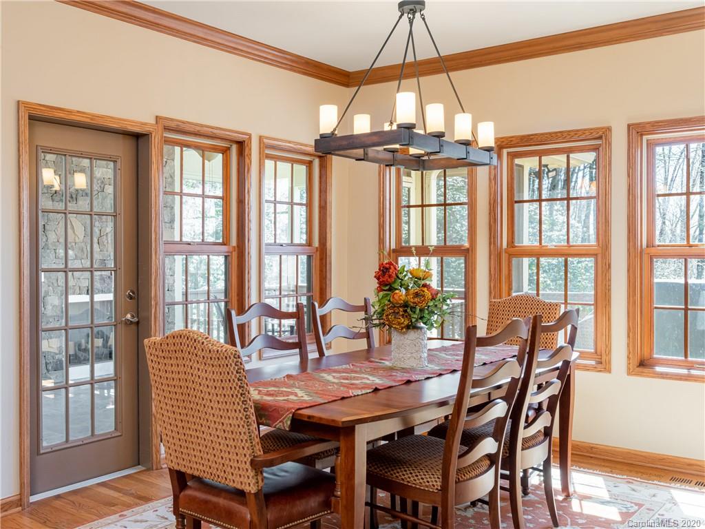 115 Little Cherokee Ridge Hendersonville, NC 28739 - Photo 8 of 48 Gallery Image 8