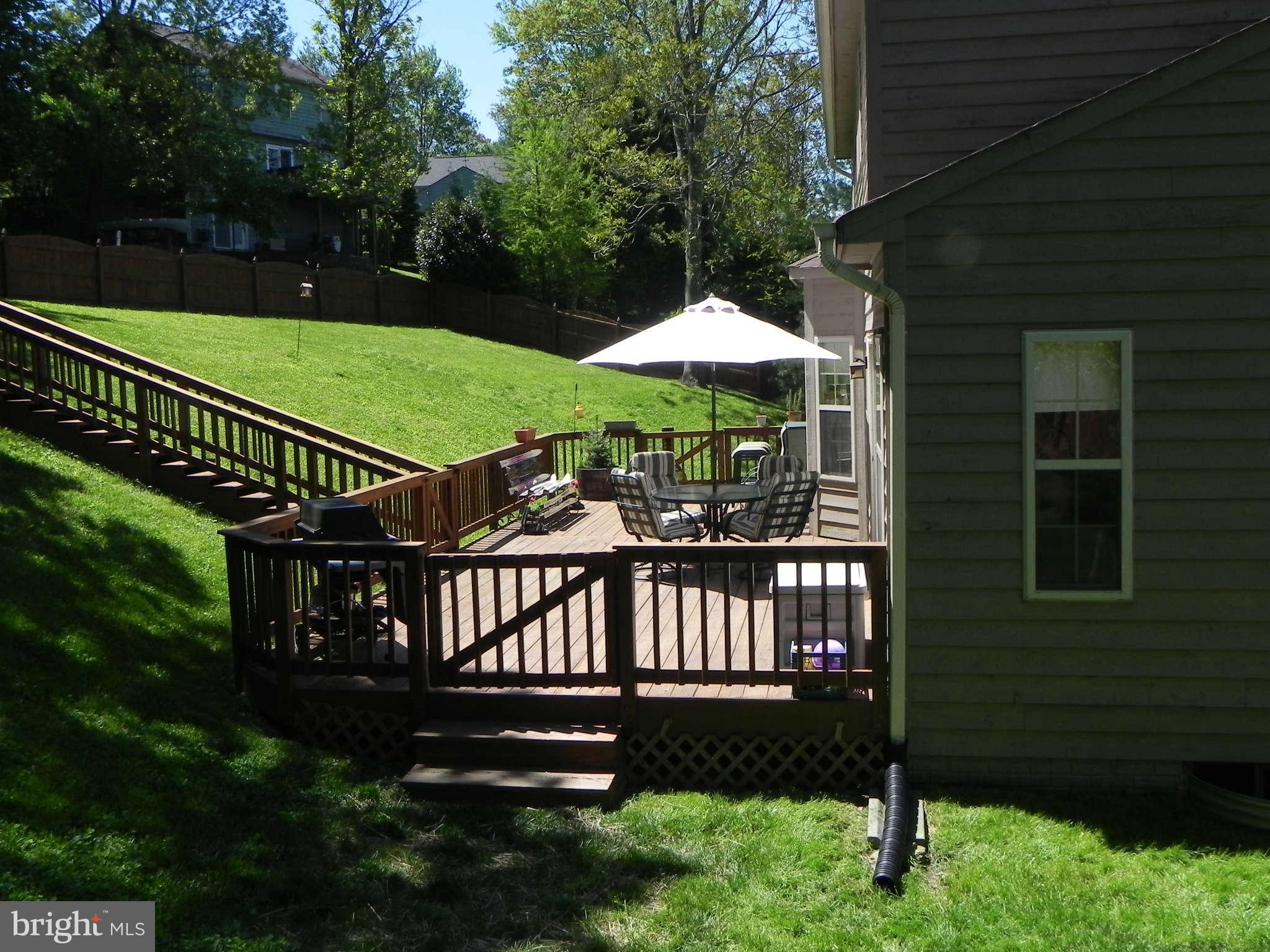 6605 Edgewood Road New Market, MD 21774 - Photo 22 of 29 Deck