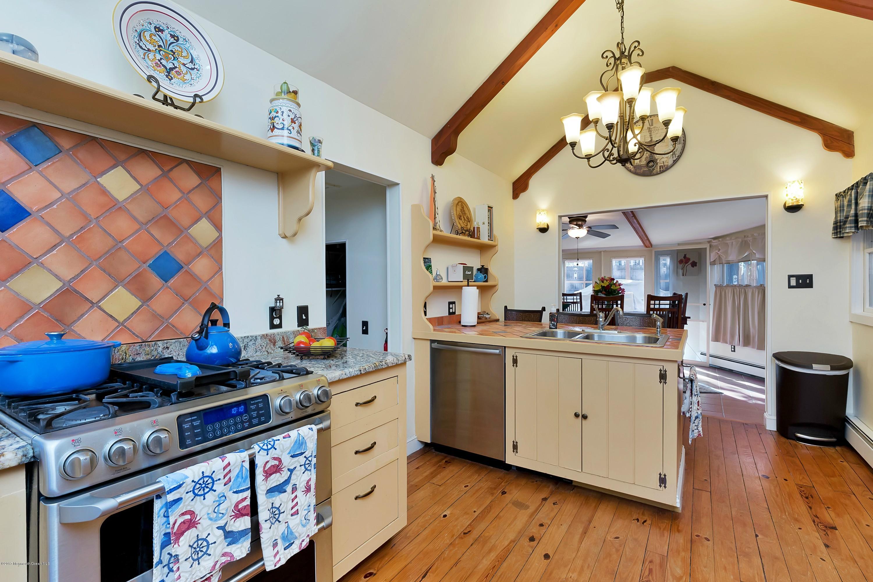 357 Rancocas Drive Brick, NJ 08724 - Photo 7 of 22 Stainless steel appliances